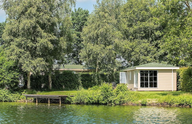 Modern and Cozy Chalet in Twente - Foto 1