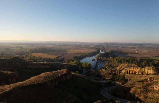 Visita guiada por Toro y una bodega tradicional - Foto 3