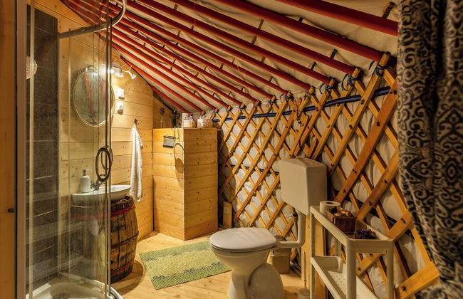 Dream By The Stream In A Yurt - Foto 6