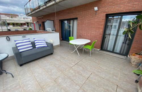 Tranquilo y con terraza - Photo 13