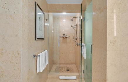 Ritz-Carlton 2br 17th fl Penthouse Hotel Condo - Foto 34