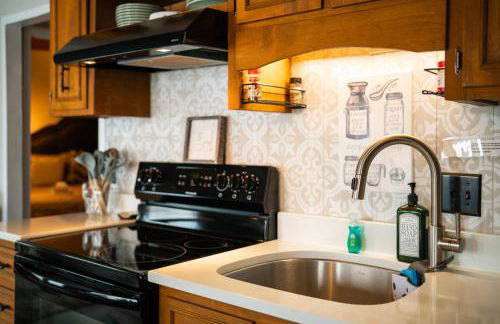 At The Ski Resort Entrance, Gas Fireplace, Deck, Firepit, - Foto 35