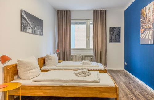 Spacious Flat 2nd Floor near station - Foto 7