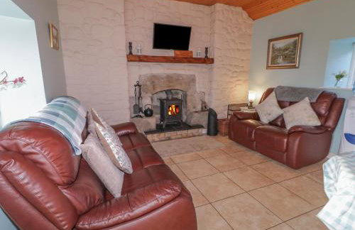 Dan White's Cottage - Photo 3