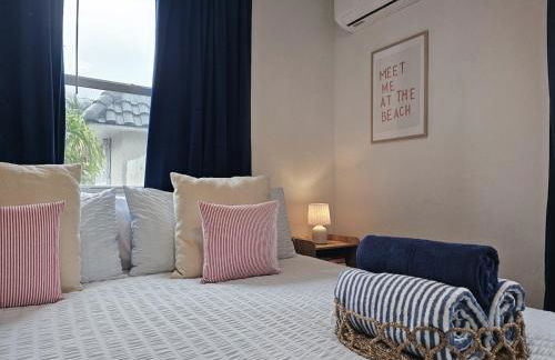 The Ruby - Hot Tub - King beds - Close to LMC - Foto 32