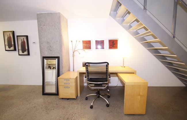 Downtown Loft Style Condo Heated Parking - Photo 25