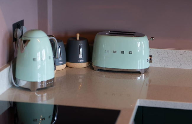 Stylish Beachfront Luxury With Sweeping Sea Views - Foto 26