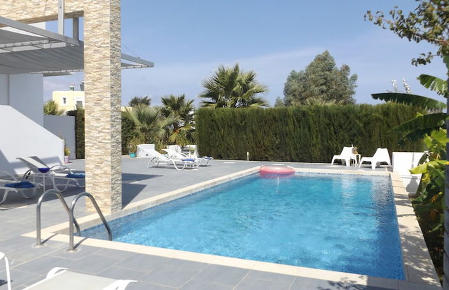Xenos Villa 1 With Private Swimming Pool Near The Sea - Foto 23