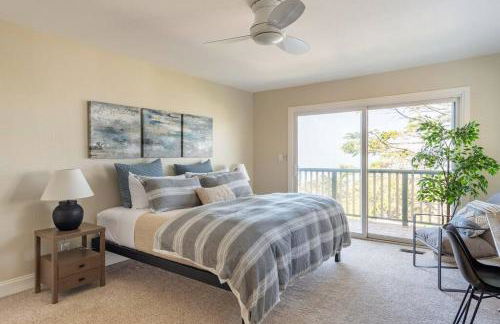 Ocean View Retreat Mins to Beaches & Trails - Photo 4