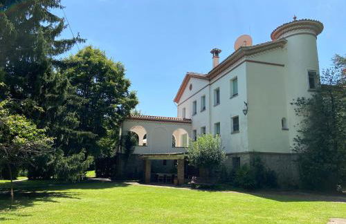 Espectacular Casa Chateau en el centro de Olot - Foto 5