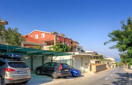 Apartment Zeljana - Photo 9