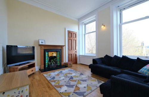 Flat in Cults perfect for Royal Deeside visits - Photo 23