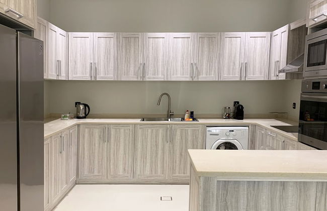 Tawun A1-5 Royal touch Balcony GX60 - Photo 5