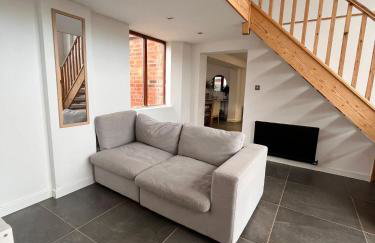 Oak Barn-ideal for Nec,Hs2,BHX,family gatherings - Foto 15