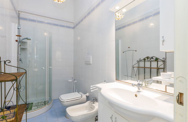 Ponente N.2 - Foto 26