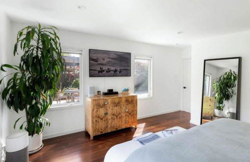 Sun-Drenched Spanish Manor Home in Mar Vista - Foto 34