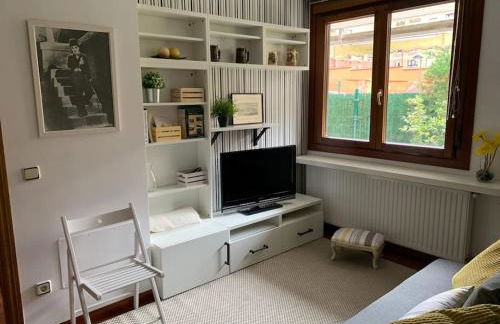 Apto con patio Parking Gratuito Anselmo Solar - Foto 11