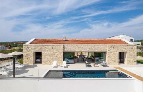 Beautiful Home In Sikovo With Sauna - Foto 1