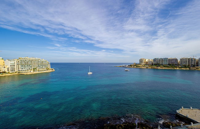 Spinola Bay Apartment by Getaways Malta - Foto 1