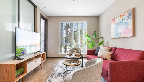 Irvine Luxury Living | Pool, Gym & Prime Location - Foto 2, Other