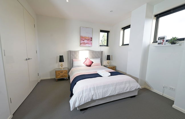 Luxury 7BRM Lakeside BigHouse Point Cook - Foto 17