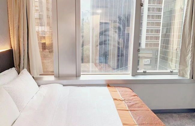 Chelsea Hotel - Photo 3