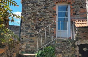 Charmant logement atypique et calme - Photo 12