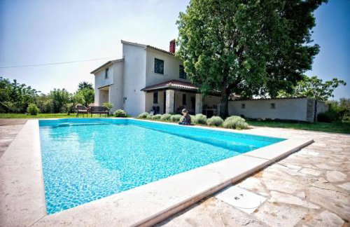 Villa Altra - Photo 4