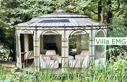 Luxus Ferienhaus Villa EMG Dortmund in Ennepetal, nah Düsseldorf, Köln mit Tennis Court, Garten, Kamin für Familien Gruppen bis 20 Personen - Foto 11