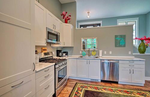 Grand Rapids Area Lakefront House with Dock - Foto 8