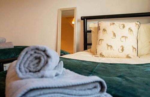 Augusta House - Andover - Photo 23