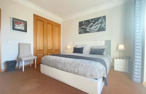 Sea and Sun 4 You - Palheiro Village - Foto 45