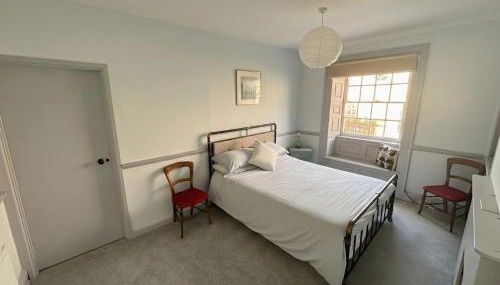 Coastal Retreat in the Heart of Lyme Regis - Foto 3