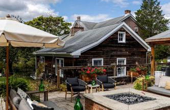 Thoughtfully Design Cottage with Breathtaking Indoor and Outdoor in Maryland - Photo 23