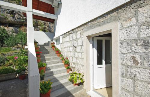 Apartments with parking space Podaspilje - Omis - 11708 - Foto 6