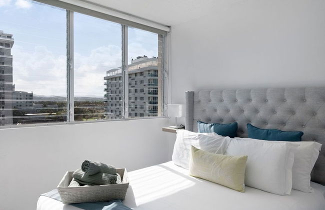 Flamenco Beach 2BDR Oceanfr Pool Parking - Photo 4