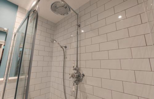 Roger Suite - Photo 11