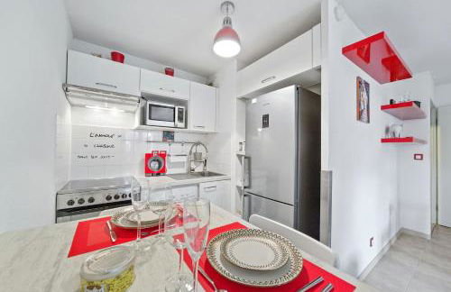 L Oasis studio proche hôpital et aéroport Piscine Parking &Netflix - Foto 18