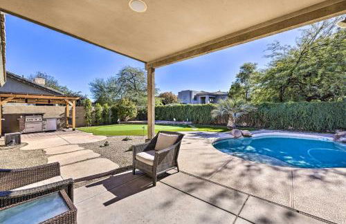 Tee Off, Relax Poolside! Family Home in Scottsdale - Foto 24