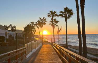 CasaDeLeon - CostaDelSol Vacations & Remote Work - Photo 3