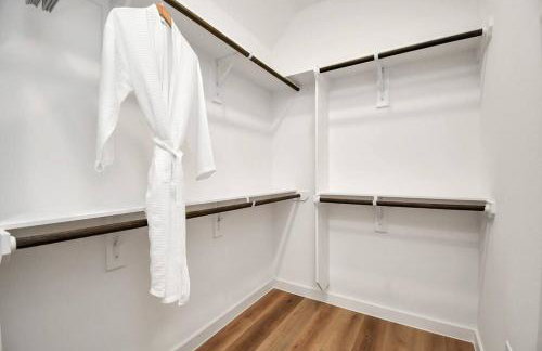 Chateau de Amour- Exquisite Townhouse - Medical Center, Downtown HTX - Foto 61