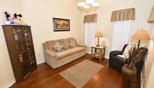 Lakeside 4-bed Pool Home At Villa Sol 4 Bedroom Home by Redawning - Foto 2