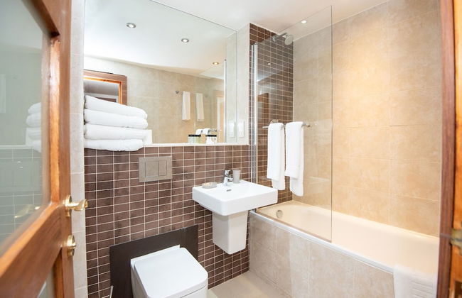 Livin’ Serviced Apartments - Foto 42