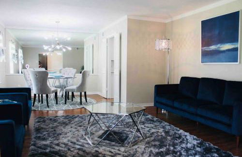 5 STAR House - Chic Mid-Century Modern Luxury Home - Foto 7