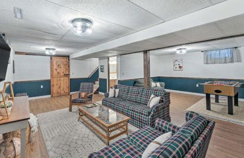 Airy Cottage Close to Rock Lake with Fire Pit! - Foto 26