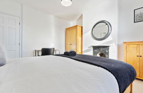 Wolverhampton Townhouse - 3BR - Business & Leisure guests - Foto 9