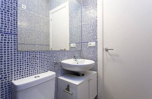 Bright & Spacious Family Flat in Central Barcelona - Foto 16