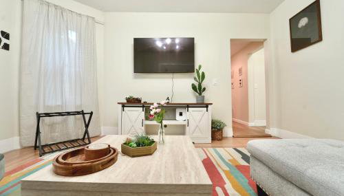 Cozy 4BD2BA Near Boston-Encore-T-Station and Diners - Foto 3