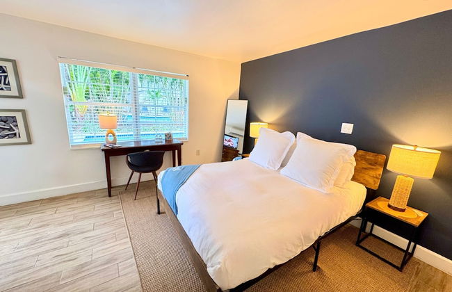 Islands Inn on the Drive - Poolside Paradise - Queen Bed - B2 - Foto 3