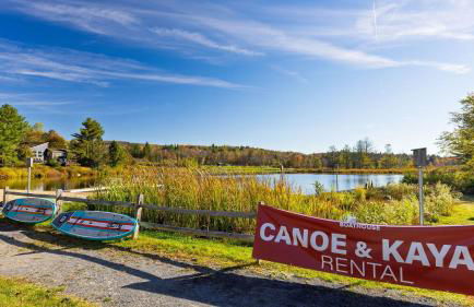 Mins to Hunter Mountain • Sleeps 36 • Pool Spa Games Bar Cozy Peaks Lodge by AvantStay - Foto 69